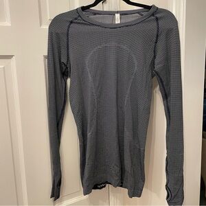 Lululemon Swiftly Tech Long Sleeve Crew